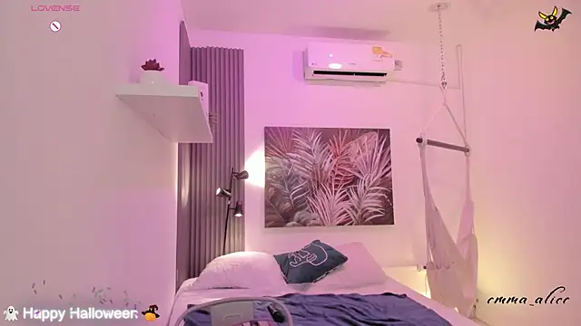 emma alice  online show from October 15, 2025, 12:16 pm