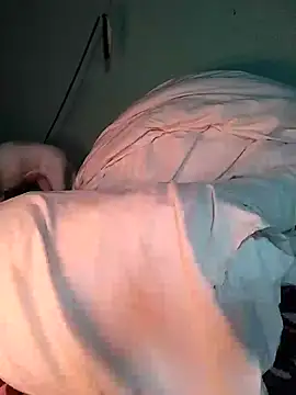 misu09 online show from December 14, 2024, 8:18 pm