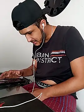 mosmar 20 online show from April 1, 2026, 7:44 pm