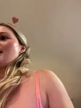 LoveShae  online show from February 15, 2025, 1:31 am