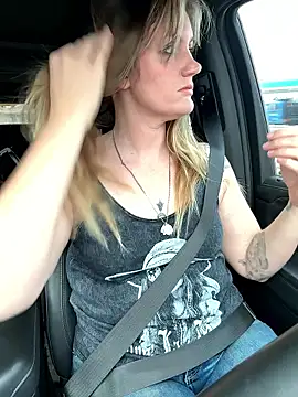 Snapshot of foreverzays chatting on January 7, 2026, 3:47 pm foreverzays online show from January 7, 2026, 3:47 pm