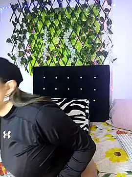 any mour online show from February 1, 2026, 2:37 pm