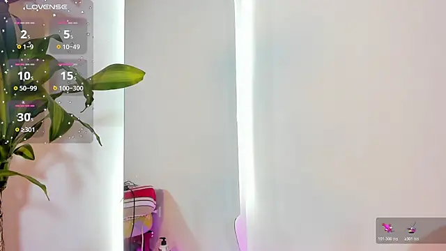 Anahi Cruz7 online show from March 10, 2026, 11:37 am