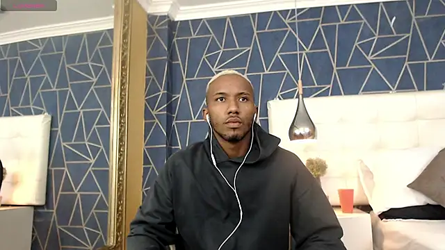 Snapshot of JamesParck chatting on February 6, 2025, 12:16 pm JamesParck online show from February 6, 2025, 12:16 pm