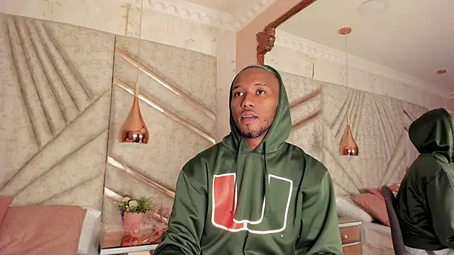 Snapshot of JamesParck chatting on March 2, 2025, 2:21 pm JamesParck online show from March 2, 2025, 2:21 pm