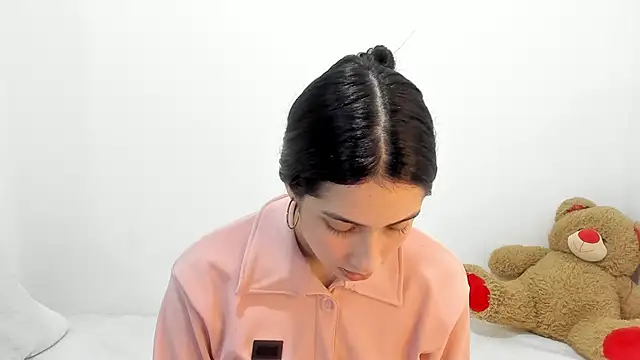 Snapshot of ericbana__ chatting on February 27, 2025, 3:58 am ericbana online show from February 27, 2025, 3:58 am