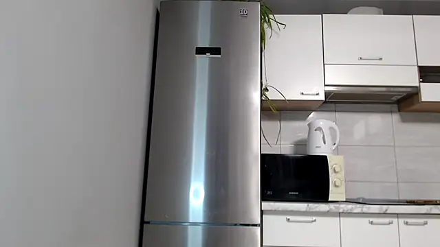 SierraSky  online show from October 13, 2025, 5:13 pm