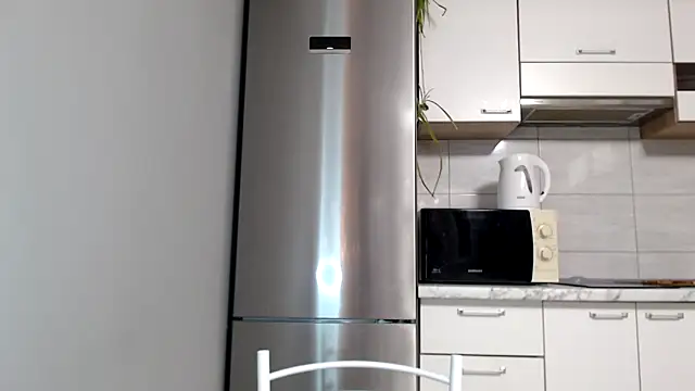 SierraSky  online show from December 16, 2025, 6:13 pm