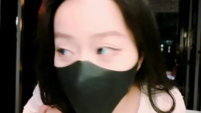 Snapshot of Martha_99 chatting on February 27, 2025, 5:02 am Martha 99 online show from February 27, 2025, 5:02 am
