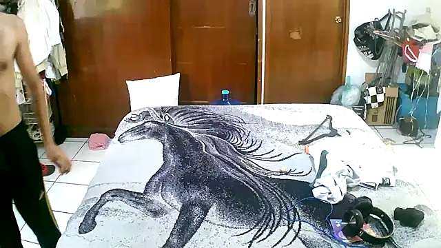 Snapshot of jperezofficial1 chatting on October 9, 2025, 7:34 pm jperezofficial1 online show from October 9, 2025, 7:34 pm