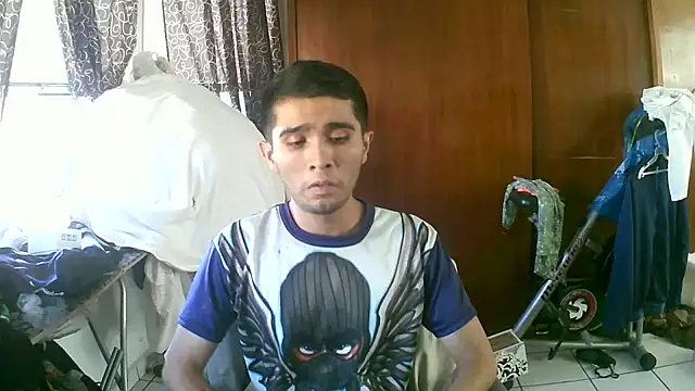 Snapshot of jperezofficial1 chatting on October 19, 2025, 10:10 pm jperezofficial1 online show from October 19, 2025, 10:10 pm