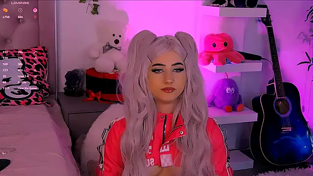 Snapshot of LaylaBrown chatting on September 12, 2025, 6:41 pm LaylaBrown online show from September 12, 2025, 6:41 pm