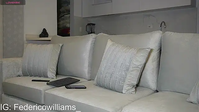 Derek w online show from January 26, 2025, 1:31 am