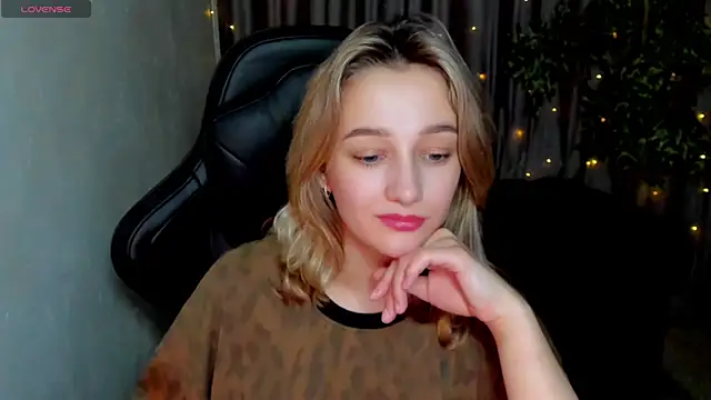 Sinty Noria online show from February 21, 2025, 7:56 am