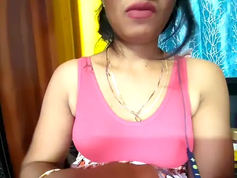 cutesoma2 online show from February 16, 2026, 6:04 pm