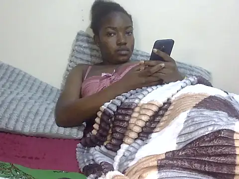 Sexy racy rebel  online show from November 5, 2025, 3:28 am