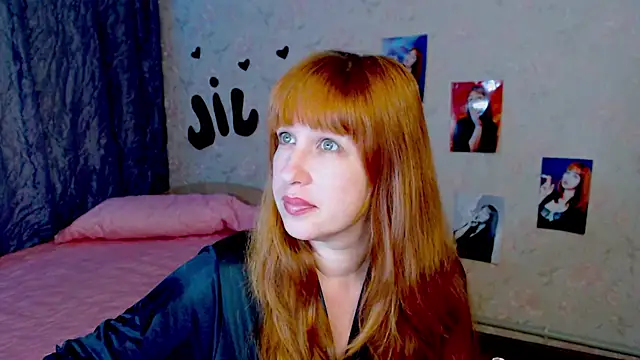 Snapshot of JillStevens chatting on February 25, 2025, 5:52 am JillStevens online show from February 25, 2025, 5:52 am