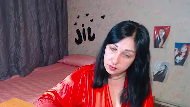 Snapshot of JillStevens chatting on September 26, 2025, 3:43 am JillStevens online show from September 26, 2025, 3:43 am