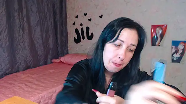 JillStevens online show from November 19, 2025, 1:55 pm