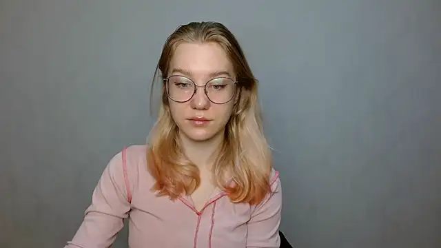 Snapshot of cindi_hot chatting on January 29, 2025, 9:12 am cindi hot online show from January 29, 2025, 9:12 am