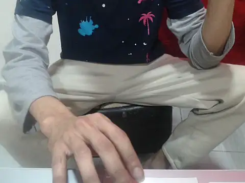 hedocock21 online show from September 9, 2025, 6:29 pm