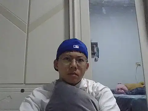 Snapshot of ZHIIz chatting on March 14, 2026, 1:05 pm ZHIIz online show from March 14, 2026, 1:05 pm