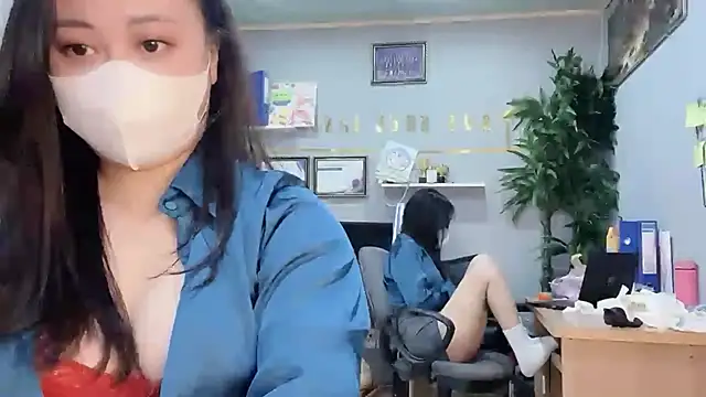 Bamboo Swetie online show from January 13, 2025, 7:21 am