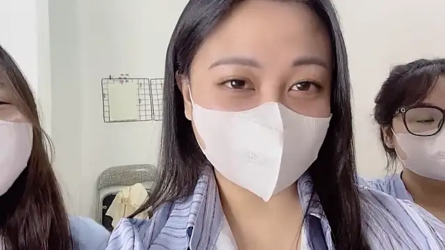 Bamboo Swetie online show from December 19, 2025, 3:08 pm