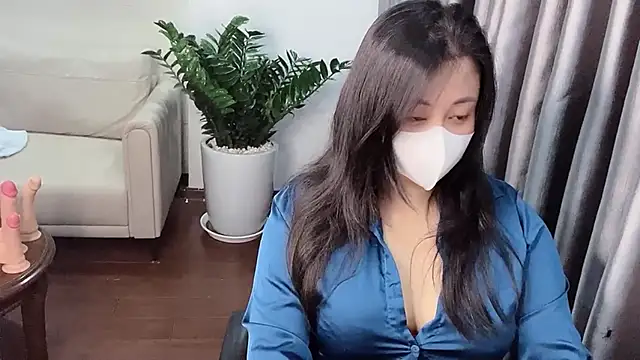 Bamboo Swetie online show from May 4, 2026, 2:02 pm