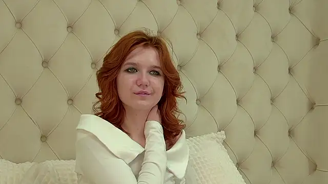 LessySmith online show from March 14, 2025, 10:27 pm