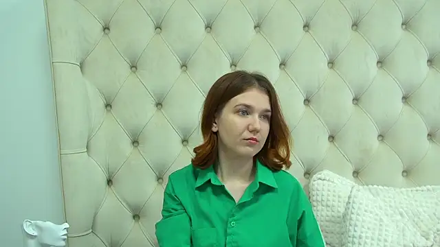 LessySmith online show from April 19, 2026, 4:06 pm