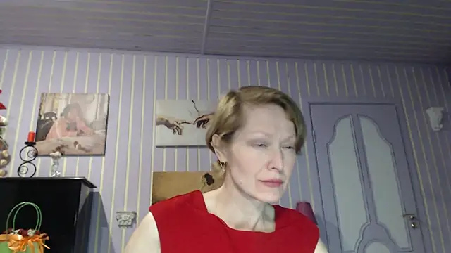 Marquise555 online show from April 28, 2026, 5:18 pm