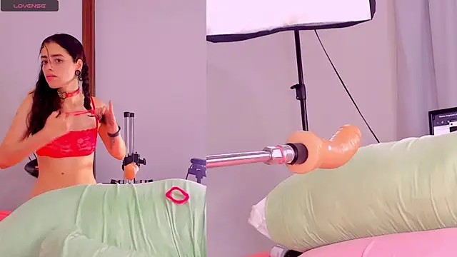 Emma  Erotic online show from March 12, 2025, 8:31 pm