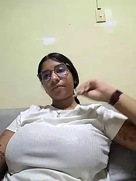 Sofythom1 online show from March 14, 2026, 1:55 am