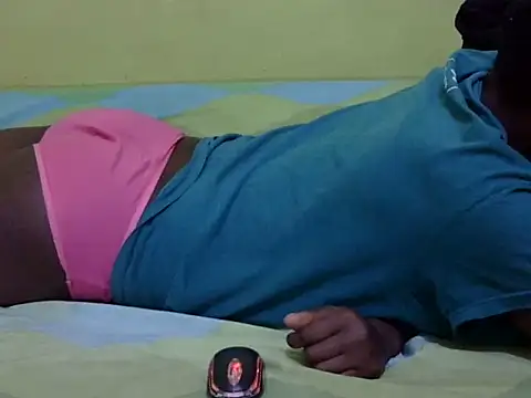 Snapshot of QUEEN-LIZ chatting on September 14, 2025, 6:45 am QUEEN-LIZ online show from September 14, 2025, 6:45 am