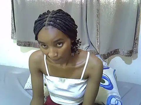 cute-alexis online show from February 13, 2025, 8:27 am