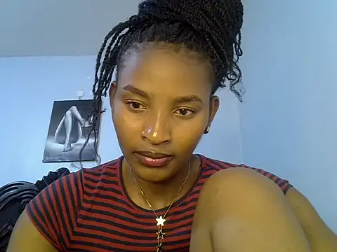 cute-alexis online show from January 13, 2026, 8:14 pm