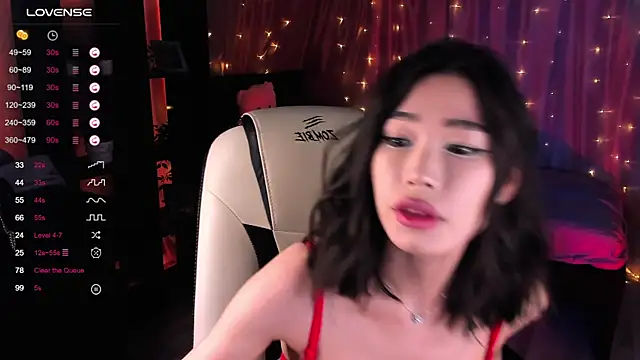 sensualily online show from December 27, 2024, 6:31 pm