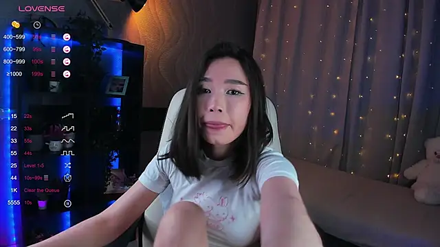 sensualily online show from March 9, 2025, 10:41 pm