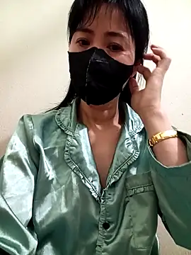 YunLem online show from February 25, 2025, 2:54 pm