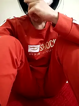 YunLem online show from November 23, 2025, 2:11 am