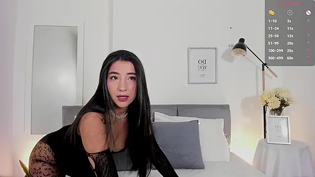 Hannaos online show from November 6, 2025, 11:11 am