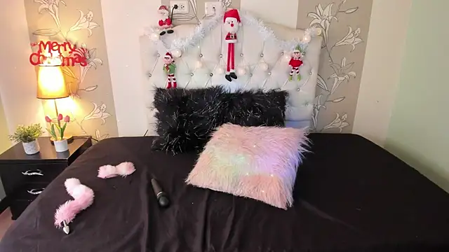 Snapshot of Esteff__o2 chatting on December 30, 2024, 2:51 pm Esteff o2 online show from December 30, 2024, 2:51 pm