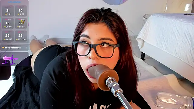 Danna adams01 online show from February 25, 2025, 4:14 am