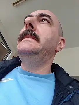 Maryo0001 online show from March 19, 2026, 9:13 am