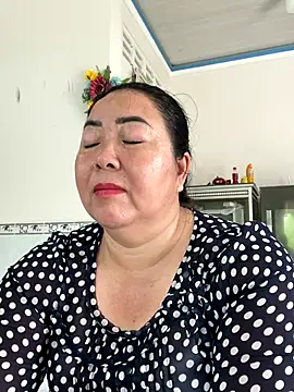 NDith online show from September 24, 2025, 2:04 am