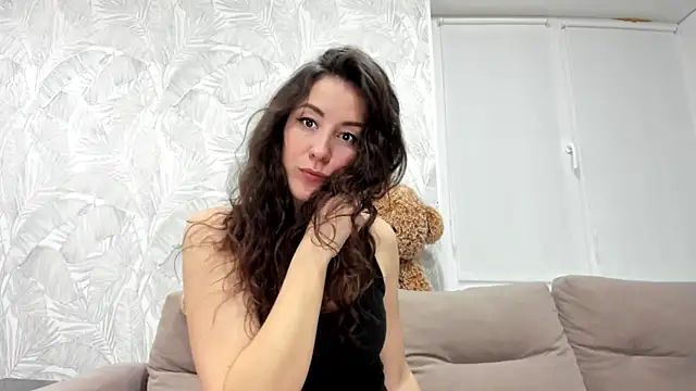 Snapshot of Karina_sunny chatting on February 10, 2025, 10:19 pm Karina sunny online show from February 10, 2025, 10:19 pm