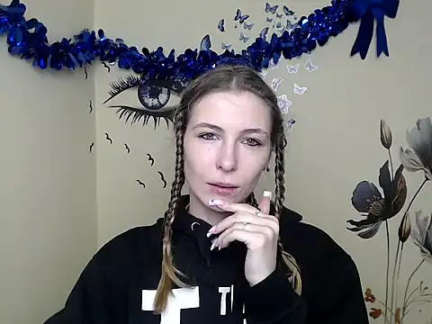 StrangerGi online show from January 16, 2025, 1:04 pm