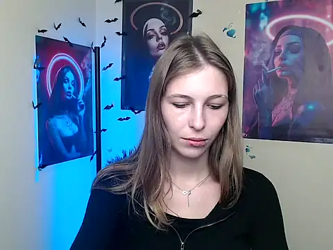 StrangerGi online show from September 13, 2025, 6:13 am