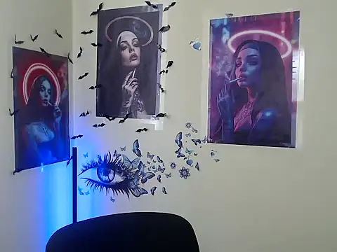 StrangerGi online show from November 7, 2025, 6:57 am